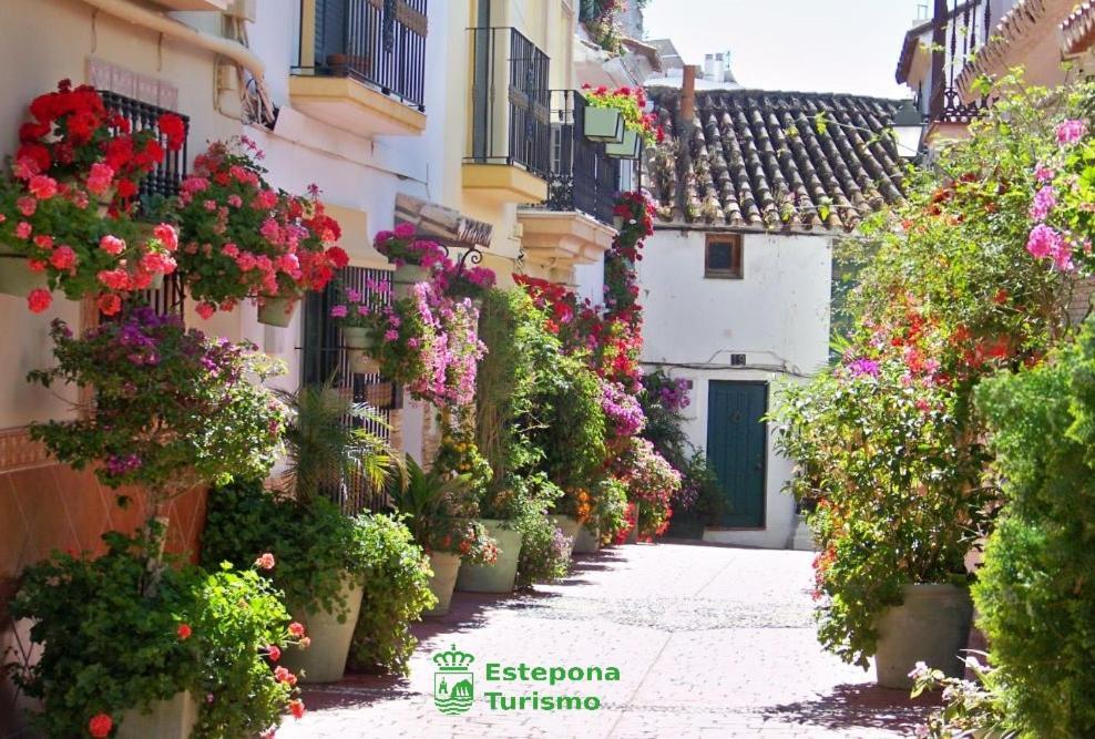 Encantadora Casa En El Corazon De Estepona Eksteriør billede